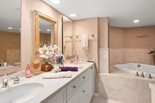 4041 Gulf Shore Blvd N, Naples, FL 34103 - Photo 11