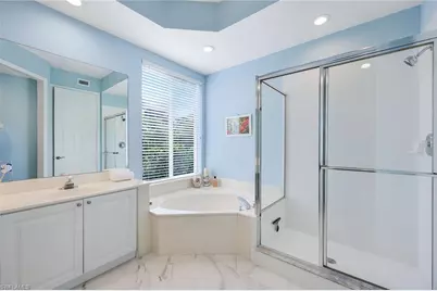 1550 Clermont Dr #E101, Naples, FL 34109 - Photo 15