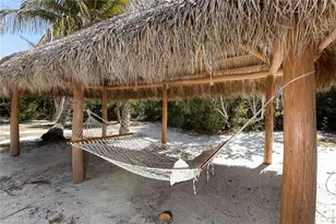 11687 Keewaydin, Naples, FL 34113 - Photo 13