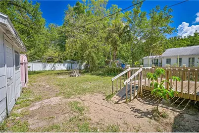 219 Granada Blvd, Fort Myers, FL 33905 - Photo 9