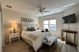 829 Reef Point Cir, Naples, FL 34108 - Photo 13