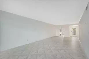 212 Banyan Blvd, Naples, FL 34102 - Photo 5