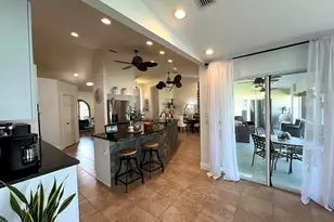 940 SE 20th Ct, Cape Coral, FL 33990 - Photo 5