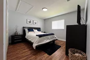 940 SE 20th Ct, Cape Coral, FL 33990 - Photo 23