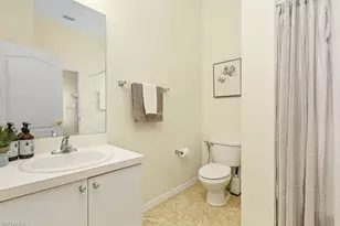 2557 Keystone Lake Dr, Cape Coral, FL 33909 - Photo 25