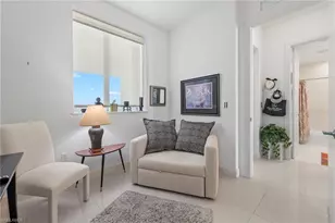 3000 Oasis Grand Blvd, Fort Myers, FL 33916 - Photo 23