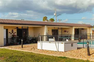 4514 Santa Barbara Blvd, Cape Coral, FL 33914 - Photo 23