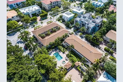 980 7th Ave S #107, Naples, FL 34102 - Photo 15