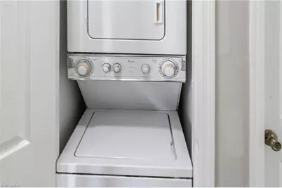 2130 NE 8th Pl, Cape Coral, FL 33909 - Photo 27