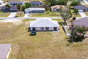 2130 NE 8th Pl, Cape Coral, FL 33909 - Photo 33