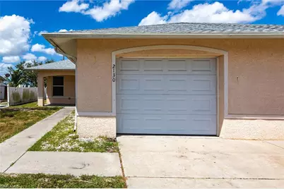 2130 NE 8th Pl, Cape Coral, FL 33909 - Photo 3