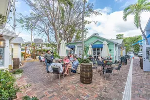 10 Tampa Pl, Marco Island, FL 34145 - Photo 33