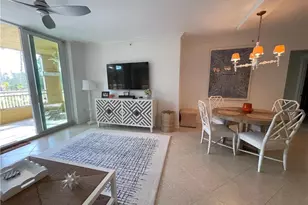 2748 Tiburon Blvd E, Naples, FL 34109 - Photo 3