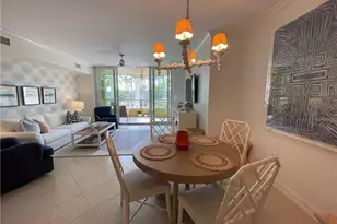 2748 Tiburon Blvd E, Naples, FL 34109 - Photo 7