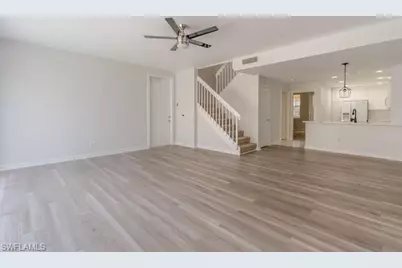 28697 Alessandria Cir, Bonita Springs, FL 34135 - Photo 9