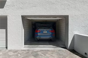 2398 Gulf Shore Blvd N, Naples, FL 34103 - Photo 47