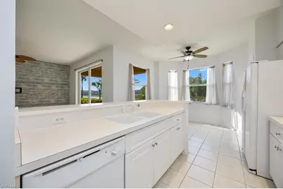 3820 Sawgrass Way #3013, Naples, FL 34112 - Photo 9