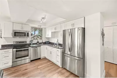 18925 S River Rd, Alva, FL 33920 - Photo 9