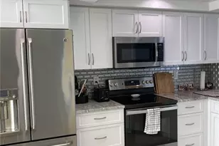 26705 Little John Ct, Bonita Springs, FL 34135 - Photo 5