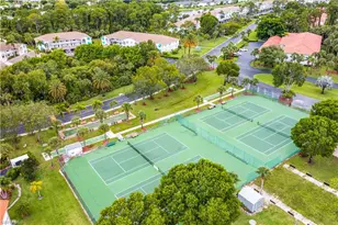 228 Belina Dr, Naples, FL 34104 - Photo 19