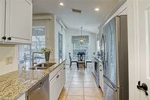 10072 Oakhurst Way, Fort Myers, FL 33913 - Photo 7