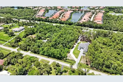 5665 Napa Woods Way, Naples, FL 34116 - Photo 5