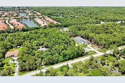 5665 Napa Woods Way, Naples, FL 34116 - Photo 17