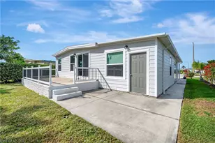 50 Lemans Dr, Naples, FL 34112 - Photo 31