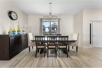 2717 Shelby Pkwy, Cape Coral, FL 33904 - Photo 13