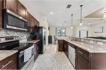 2717 Shelby Pkwy, Cape Coral, FL 33904 - Photo 3