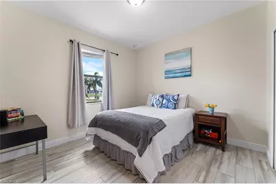 2717 Shelby Pkwy, Cape Coral, FL 33904 - Photo 21