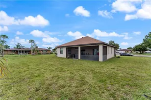 2717 Shelby Pkwy, Cape Coral, FL 33904 - Photo 31