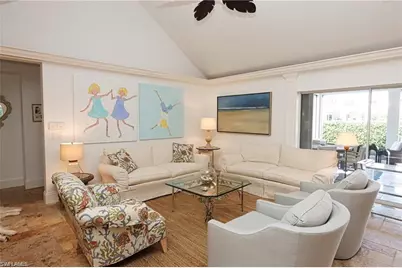 2201 Beacon Ln, Naples, FL 34103 - Photo 7