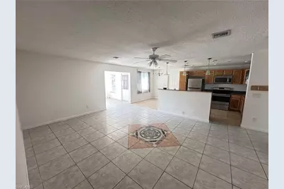 25 Estate Dr, North Fort Myers, FL 33917 - Photo 9