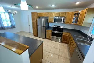 25 Estate Dr, North Fort Myers, FL 33917 - Photo 7