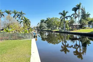 25 Estate Dr, North Fort Myers, FL 33917 - Photo 5