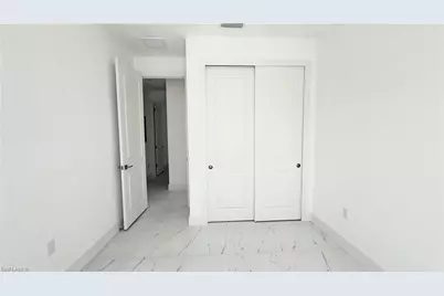 430/432 Bell Blvd S, Lehigh Acres, FL 33974 - Photo 17