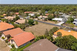 11207 San Sebastian Ln, Bonita Springs, FL 34135 - Photo 31