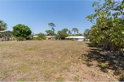 11207 San Sebastian Ln, Bonita Springs, FL 34135 - Photo 39