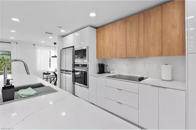 1515 Manchester Blvd, Fort Myers, FL 33919 - Photo 5