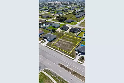 518 Chiquita Blvd N, Cape Coral, FL 33993 - Photo 1