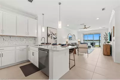 11751 Venetian Lagoon Dr #104, Fort Myers, FL 33913 - Photo 5