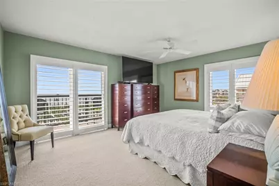 2650 Gulf Shore Blvd N #701, Naples, FL 34103 - Photo 7