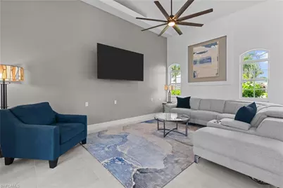 2417 Cape Coral Pkwy W, Cape Coral, FL 33914 - Photo 11