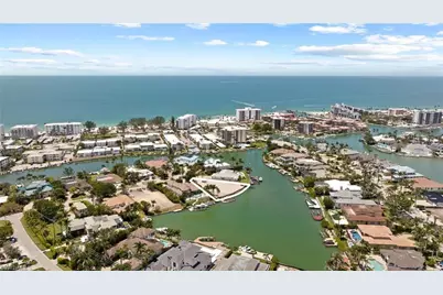 211 Spring Line Dr, Naples, FL 34102 - Photo 11