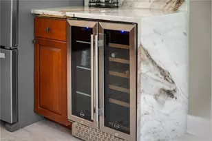 8888 Mustang Island Cir, Naples, FL 34113 - Photo 31