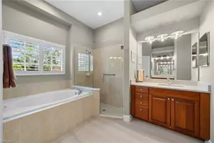 8888 Mustang Island Cir, Naples, FL 34113 - Photo 45