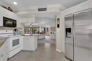 5930 Via Lugano, Naples, FL 34108 - Photo 17