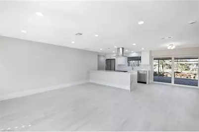 22 Palmview Blvd, Fort Myers Beach, FL 33931 - Photo 5