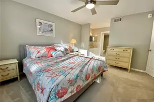 290 Naples Cove Dr, Naples, FL 34110 - Photo 25